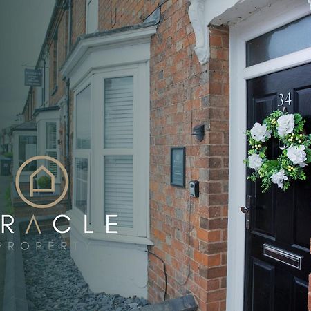 Central Studio Apartments In Stratford Upon Avon Shottery Exterior foto